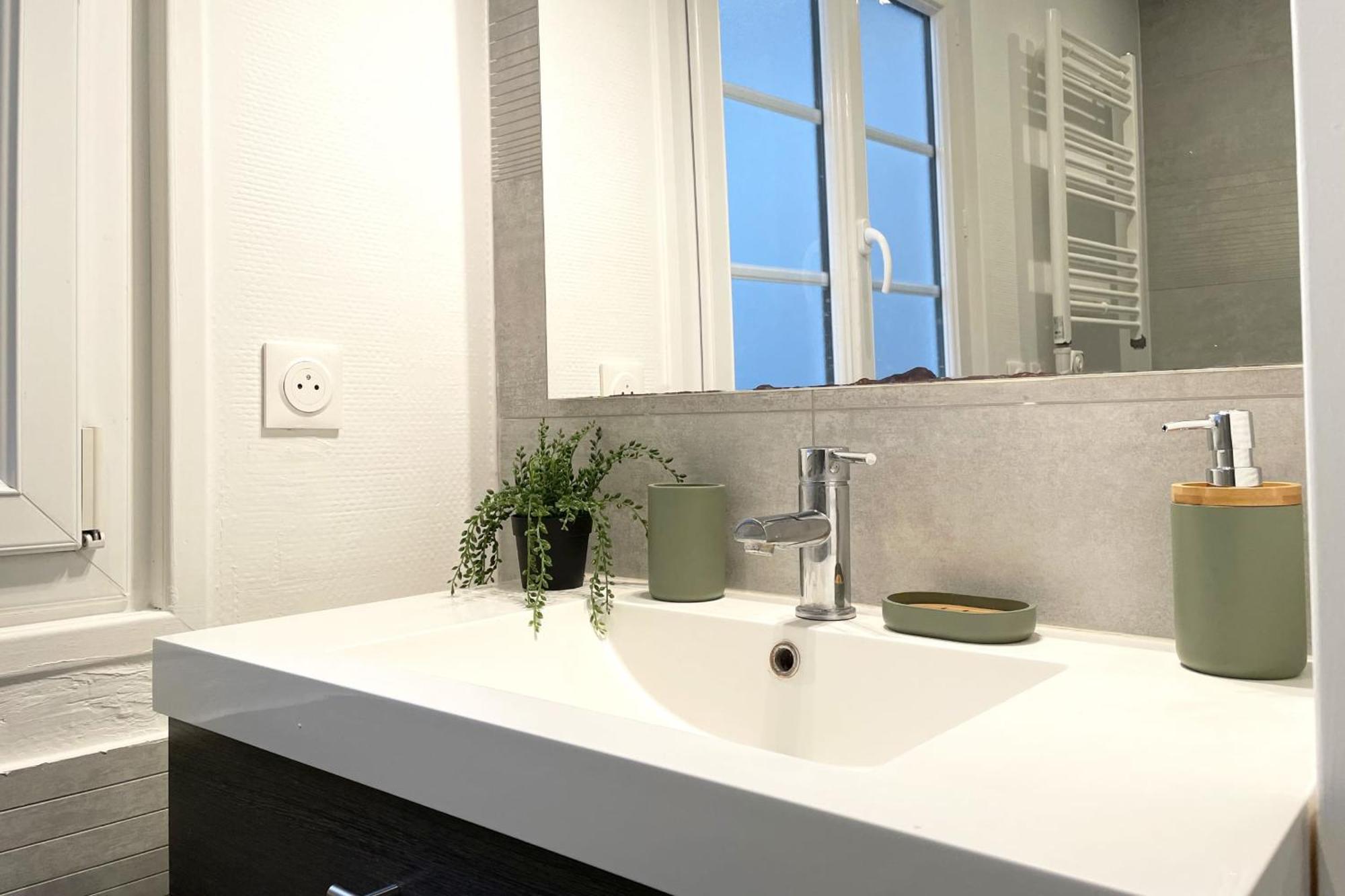 Apartment Le Jardin - Pl St Sauveur - Hypercentre